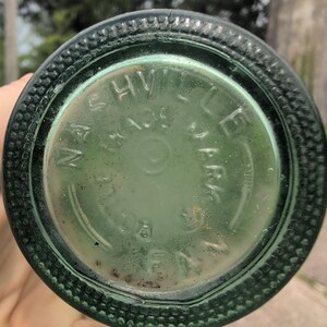 Vintage Coca-Cola Nashville TN 1965 Hobbleskirt 6.5oz Green Glass Coke Bottle image 2