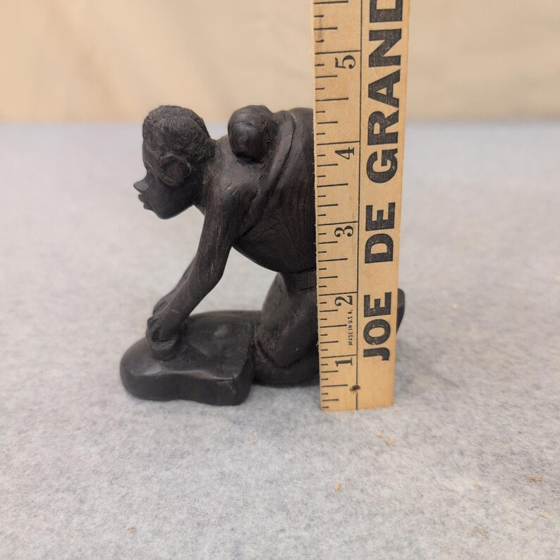 Vintage Hand Carved Dark Wood African Figure Kneeling Woman Grinding with Baby image 6