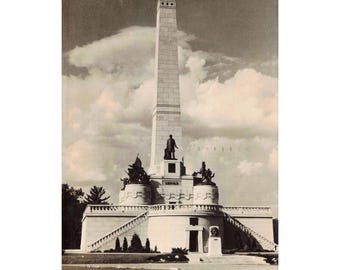 Vintage 1950 Lincoln Tomb Monument Postcard Springfield Illinois RPPC VG