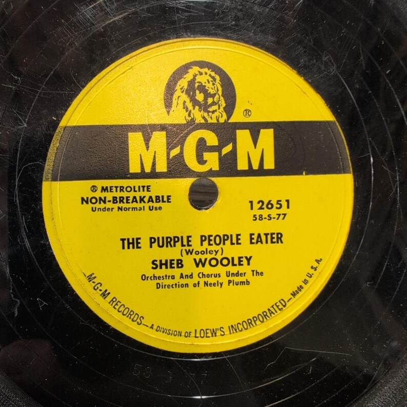 Sheb Wooley The Purple People Eater I Can't Believe You're Mine MGM 78 12651 VG+ image 1