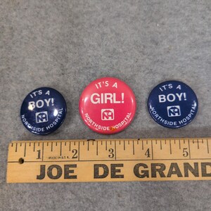 Northside Hospital Vtg Pinback Buttons Set It\'s a Boy It\'s a Girl Pink Blue image 2