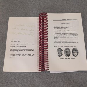 Moma's Mountain Cooking and Her Christmas Dinner Joy Oakley Gillespie Signed VG+ image 4