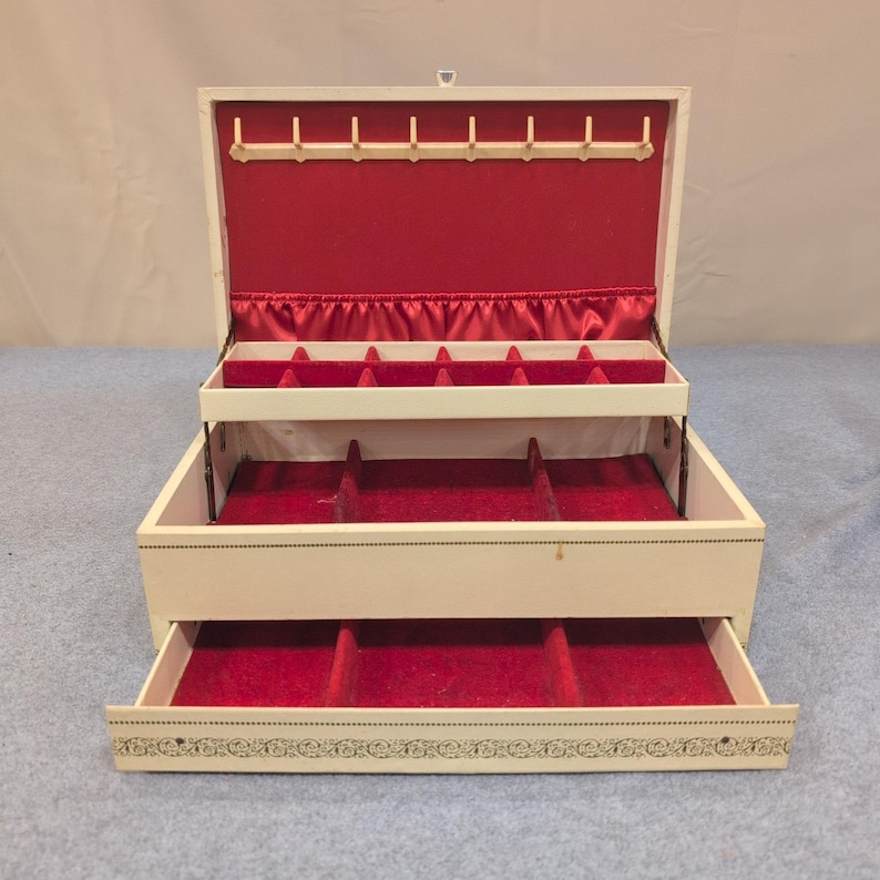 Vintage Cream Faux Leather Multi Tier Jewelry Box Red Velvet Lining Filigree image 3