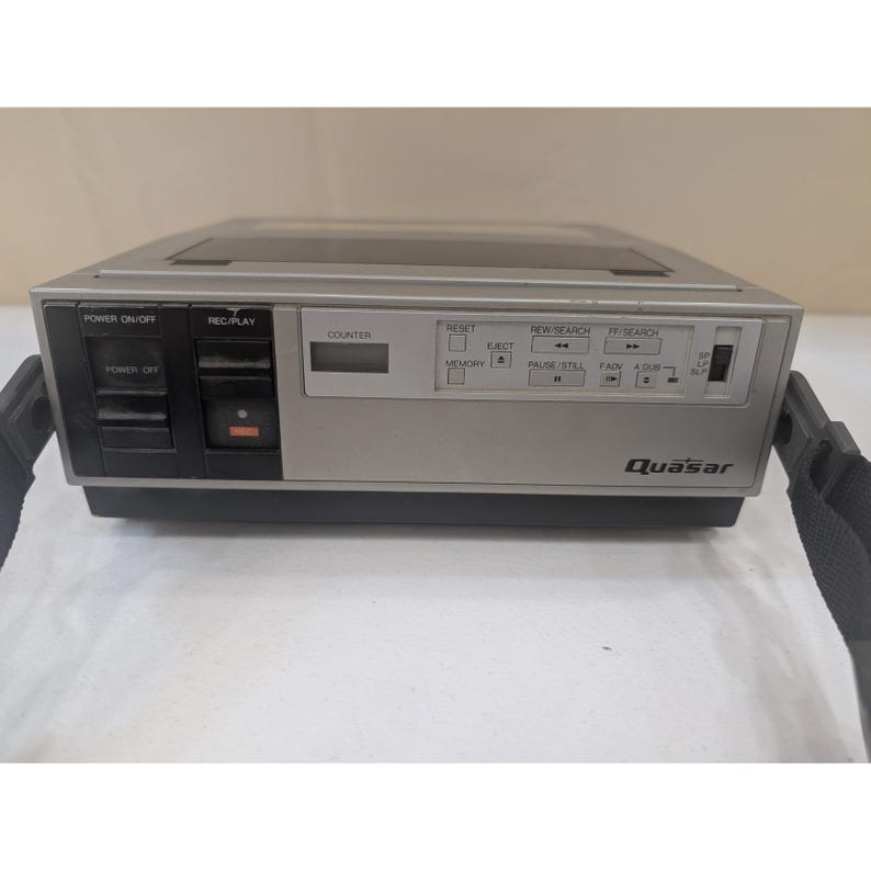 Quasar VP5430WQ ポータブル VCR ビデオ カセット レコーダー プレーヤー ビンテージ レア モデル! 画像 2