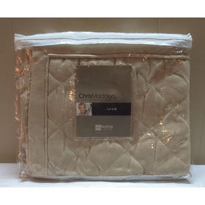 Chris Madden Beige Quilted Richloom Sham NOS 21" × 27" Elegant Bedroom Decor image 1