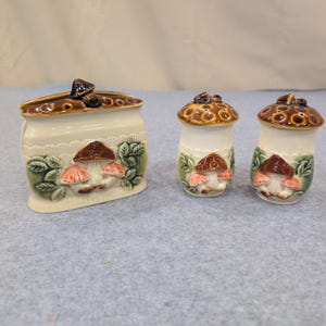 Vintage Mushroom Ceramic Napkin Holder Salt and Pepper Shakers Set Made in Japan image 1