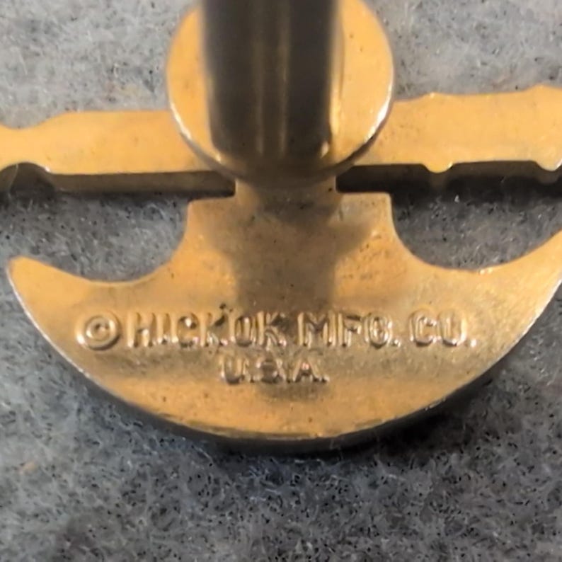 Hickok Mfg Co Usa Gold Tone Halberd Axe Spear Cufflinks image 4