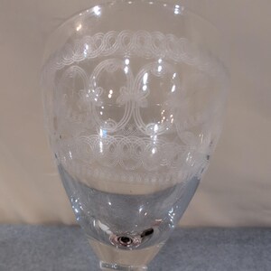 Vintage Etched Lace Crystal Wine Glasses Set of 8 Clear Stemmed Goblets image 3
