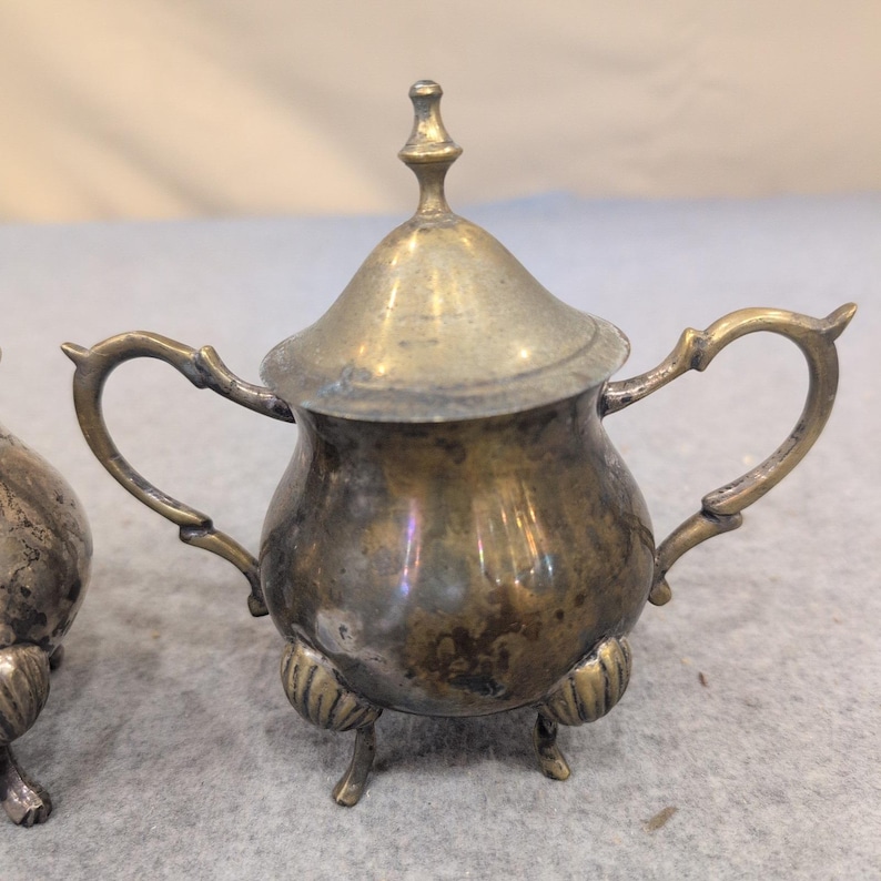 Vintage Miniature Silver Plate Tea Set Creamer Sugar Bowl Shell Feet 3pc image 4