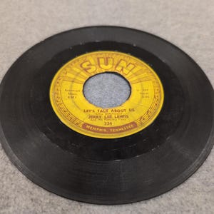Jerry Lee Lewis Lets Talk About Us Ballad of Billy Joe Sun Records 324 45 RPM image 3