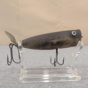 Vintage Propeller Fishing Lure Dark Gray Metal Propeller Spinner Bait image 4