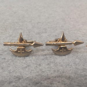 Hickok Mfg Co Usa Gold Tone Halberd Axe Spear Cufflinks image 2