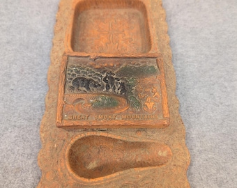 c. 1930's Vintage Great Smoky Mountains Bear Ashtray, Pipe Holder, Cigarette Box