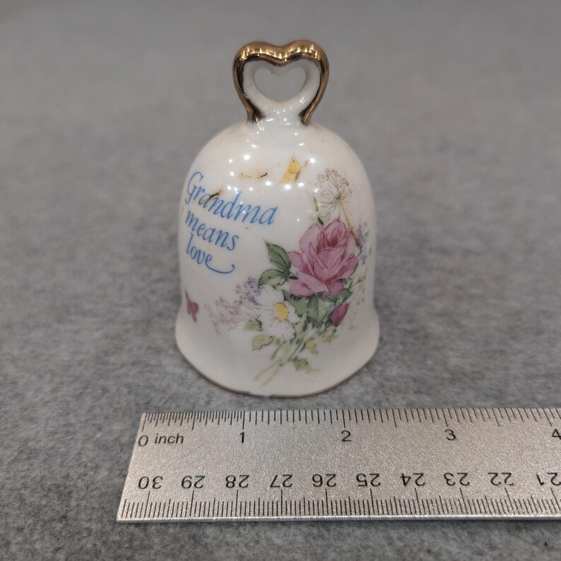 Napcoware Bell Grandma Means Love Floral Heart Handle Japan 1462 image 3