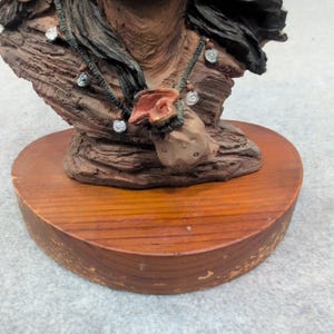 Native American Chief Bust Bear Headdress Feather Necklace Figurine Statue image 3