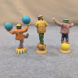 Emmett Kelly Jr. Clown Figurines Trio di artisti circensi in equilibrio in resina immagine 6