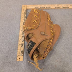 Vintage Revelation Western Auto Stores Baseball Glove Cowhide 36-1234-8 Brown image 6