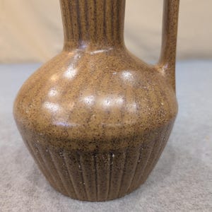 Vintage Monmouth Pottery Brown Speckled Stoneware Pitcher Maple Leaf USA image 4