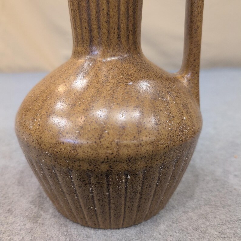 Vintage Monmouth Pottery Brown Speckled Stoneware Pitcher Maple Leaf USA image 4