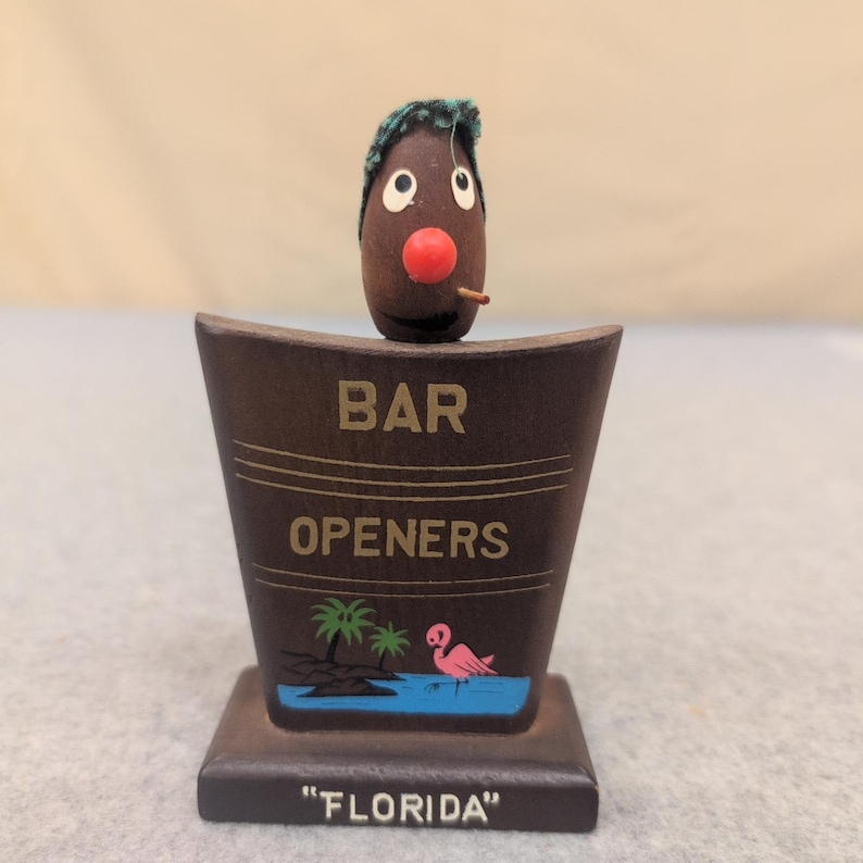 Vintage Florida Wooden Bar Opener Set Novelty Character Flamingo Souvenir image 1