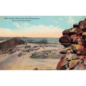 Vintage 1912 Dale Creek Valley Scull Rocks Wyoming Union Pacific Postcard Wyo image 1