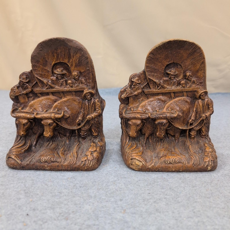 Vintage Western Covered Wagon Oxen Pioneer Bookends Set Rustic Faux Wood Resin image 1