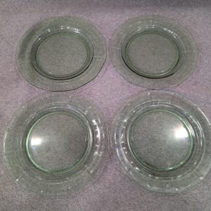 Fostoria Fairfax Green Depression Glass Octagonal Dinner Plates Set of 4 2375 image 1