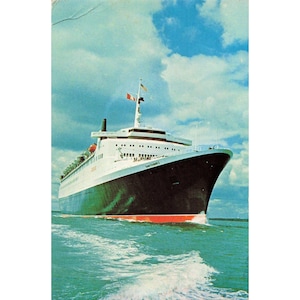 Vintage 1975 Cunard Queen Elizabeth 2 QE2 Postcard Postmarked Ocean Liner Ship image 1