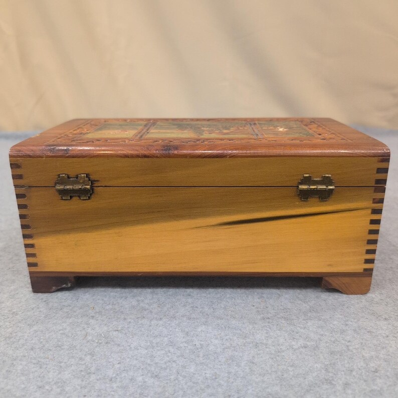 Vintage Cedar Wood Keepsake Chest Cottage Landscape Mirror Jewelry Box Latch image 7