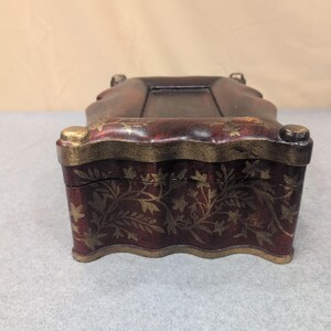 Chalkware Trinket Box Faux Wood Finish Gold Floral Vine Stencil Scalloped Edge image 5