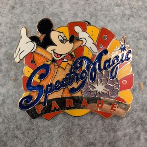 Disney SpectroMagic Parade Mickey Mouse Official Pin Trading 2003 Glitter Pin image 1