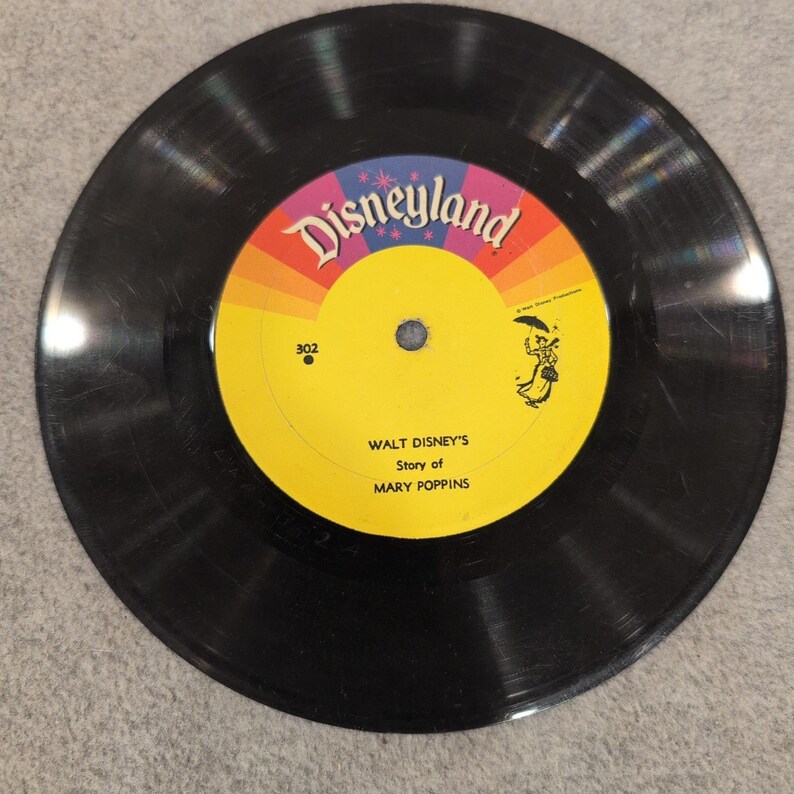 Walt Disney Mary Poppins Songs and Story Disneyland Records 7-inch Vinyl 45 302 image 2