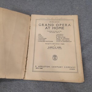 Grand Opera Hemma Albert E Wier Noter Berättelser 1927 D Appleton Century Co bild 2