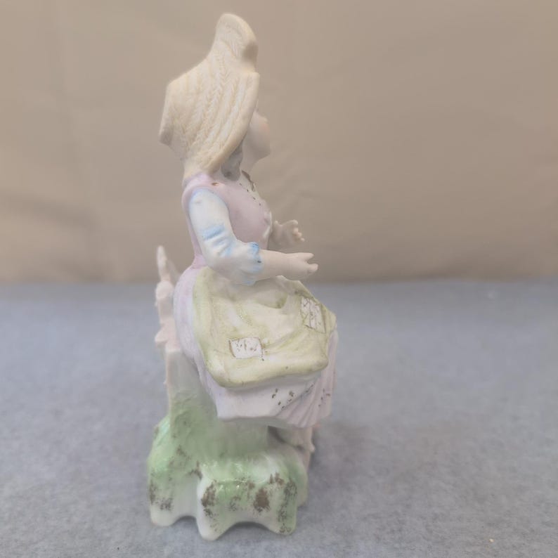 Vintage Porcelain Figurine Girl with Straw Hat Planter Flower Pot Holder 1194 image 5