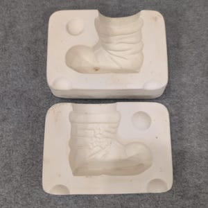 Vintage Mini Max Molds by Air Capital Molds Inc Santa Boot Mold MM 7 image 2