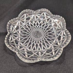 Avon Clear Pressed Glass Trinket Dish Starburst Pattern Scalloped Beaded Rim image 1