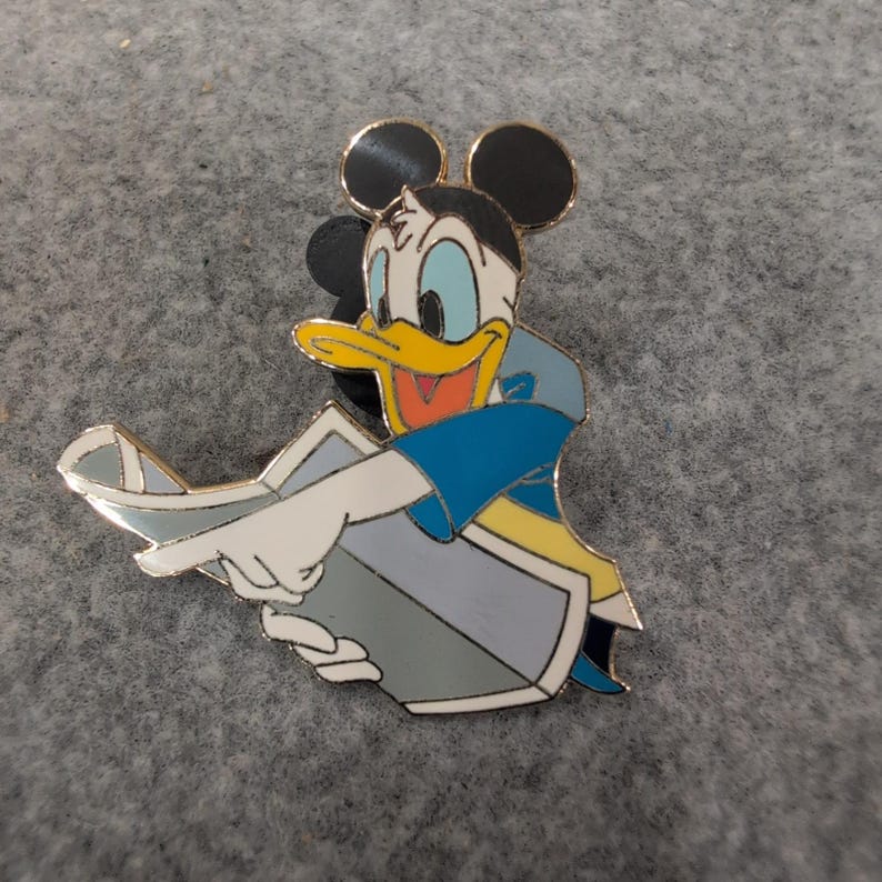 Disney Pin 2003 Donald Duck Tourist Mickey Ears Hat Map Trading Pin Enamel image 1