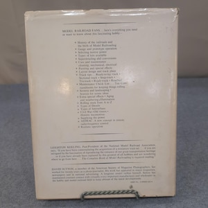 The Complete Book of Model Railroading David Sutton 1981 Hardcover Castle Books image 2