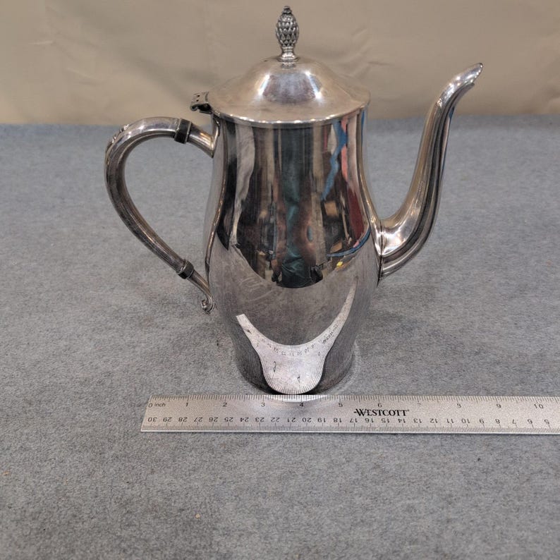 Oneida Paul Revere Reproduction Silverplate Coffee Pot Pineapple Finial image 6