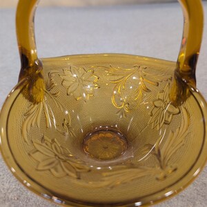 Indiana Glas Tiara Bernstein Sandwich Daisy Blumenkorb Candy Dish Vintage Bild 2