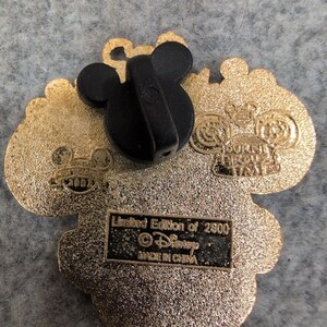 Disney-pin Celebration 2003 Reis door de tijd Mickey Mouse LE 2500-pin afbeelding 3
