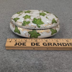 Boîte à bijoux ovale Paulux China Japon feuille d'or vert porcelaine blanche image 3