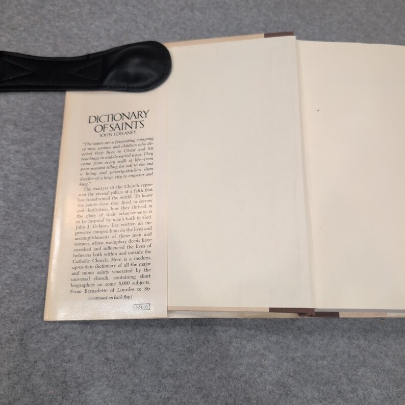 Dictionary of Saints John J Delaney Hardcover 1980 1st Ed ISBN 0-385-13594-7 image 2