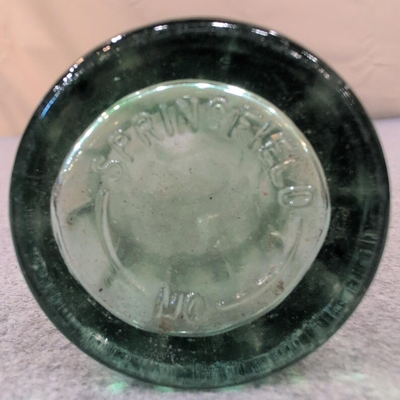 Vintage Coca-Cola Glass Bottle Springfield MO Embossed Hobbleskirt Green Glass image 3