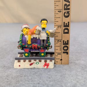The Simpsons Christmas at Moe's Figurine Christmas Express Collection 2003 image 5
