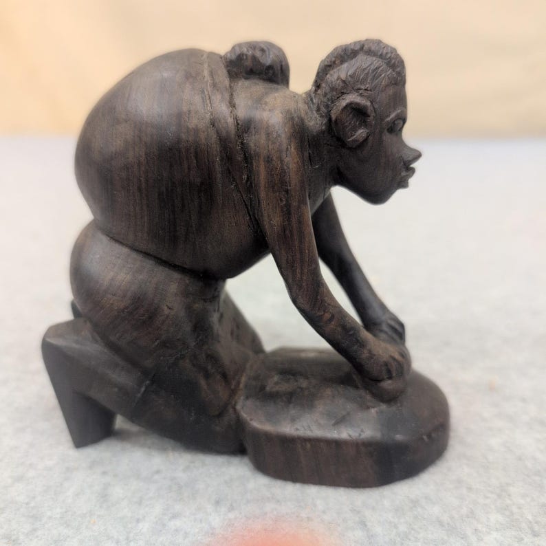 Vintage Hand Carved Dark Wood African Figure Kneeling Woman Grinding with Baby image 3