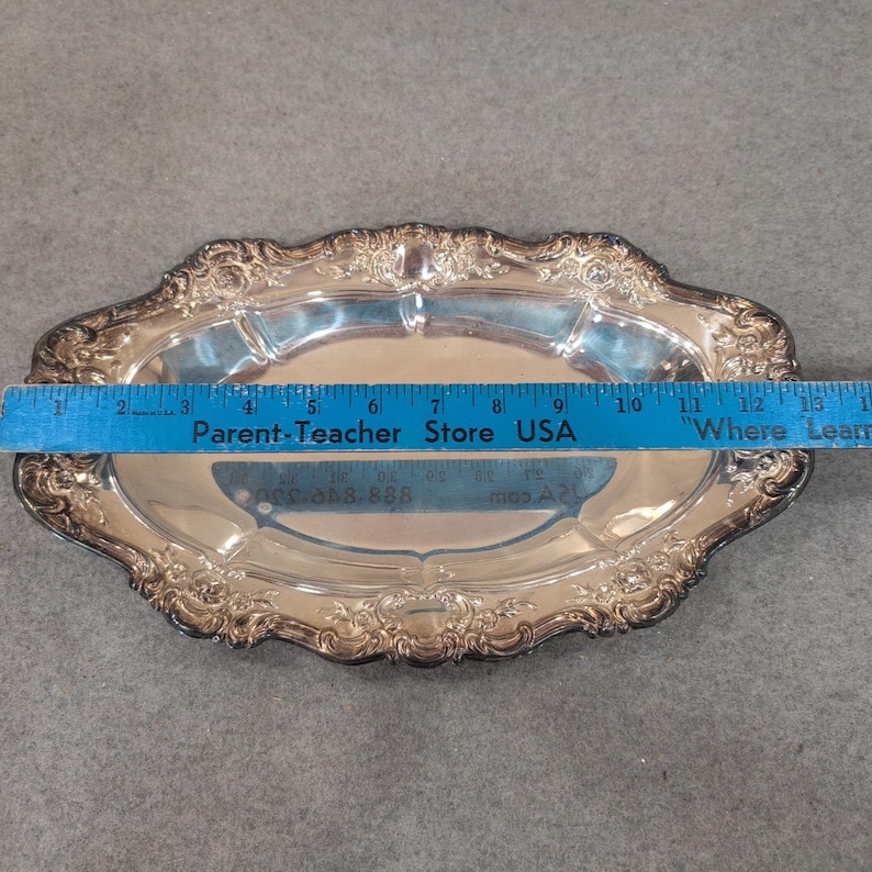 Towle Old Master Embossed Silverplate Oval Serving Tray Floral Scroll Border image 4