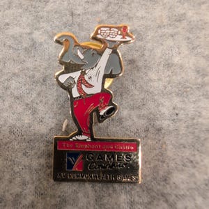 XV Commonwealth Games Conbutor Pin Der Elefant und das Schloss Maskottchen Victoria 19 Bild 1
