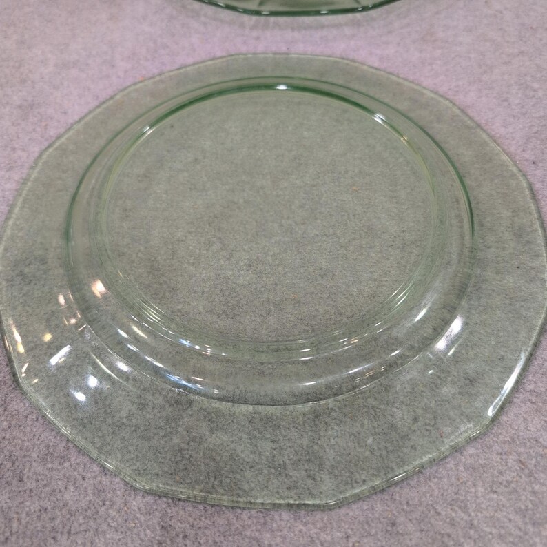 Fostoria Fairfax Green Depression Glass Octagonal Dinner Plates Set of 4 2375 image 3