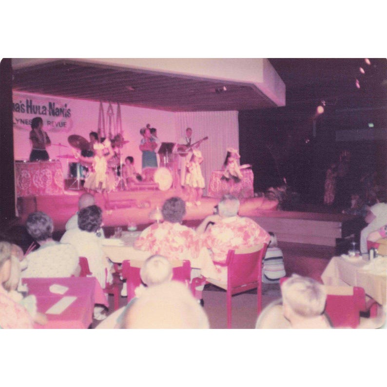 Vintage Puka Hula Nanis Polynesian Revue Live Performance Color Photo 3.5x5 zdjęcie 1